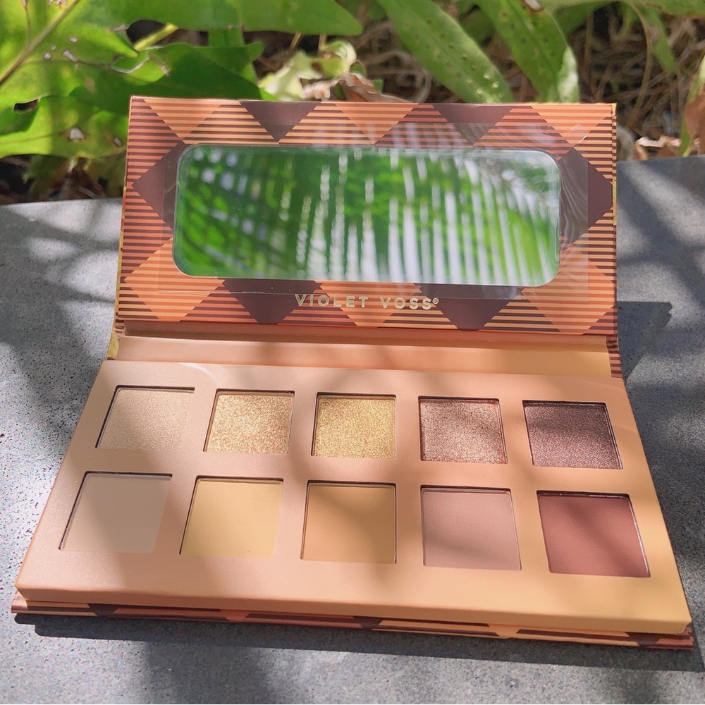 Violet Voss Golden Sunflower eye shadow - Picture 15 of 15